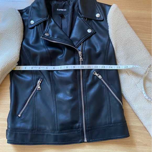 Motor jacket with shearling sleeves - Picture 4 of 6